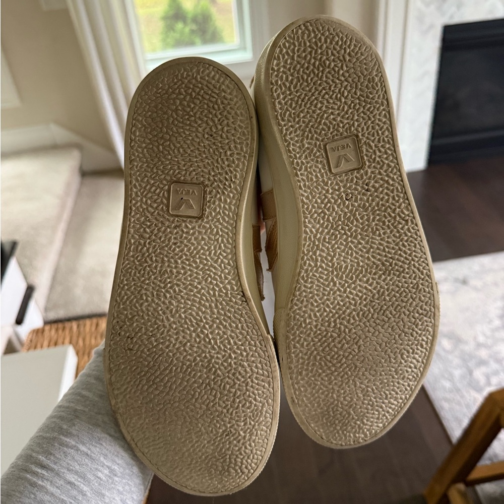 Veja Cream and Tan Sneakers - Picture 12 of 15